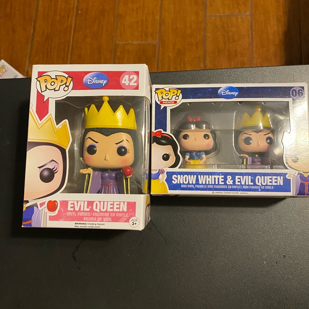 FUNKO POP SNOW WHITE N SNOW WHITE N QUEEN